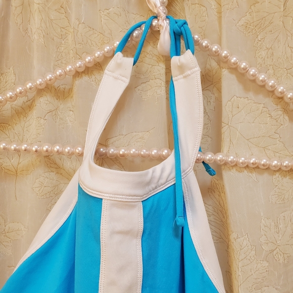 Lululemon Hip To Be Zen Halter - Picture 3 of 6